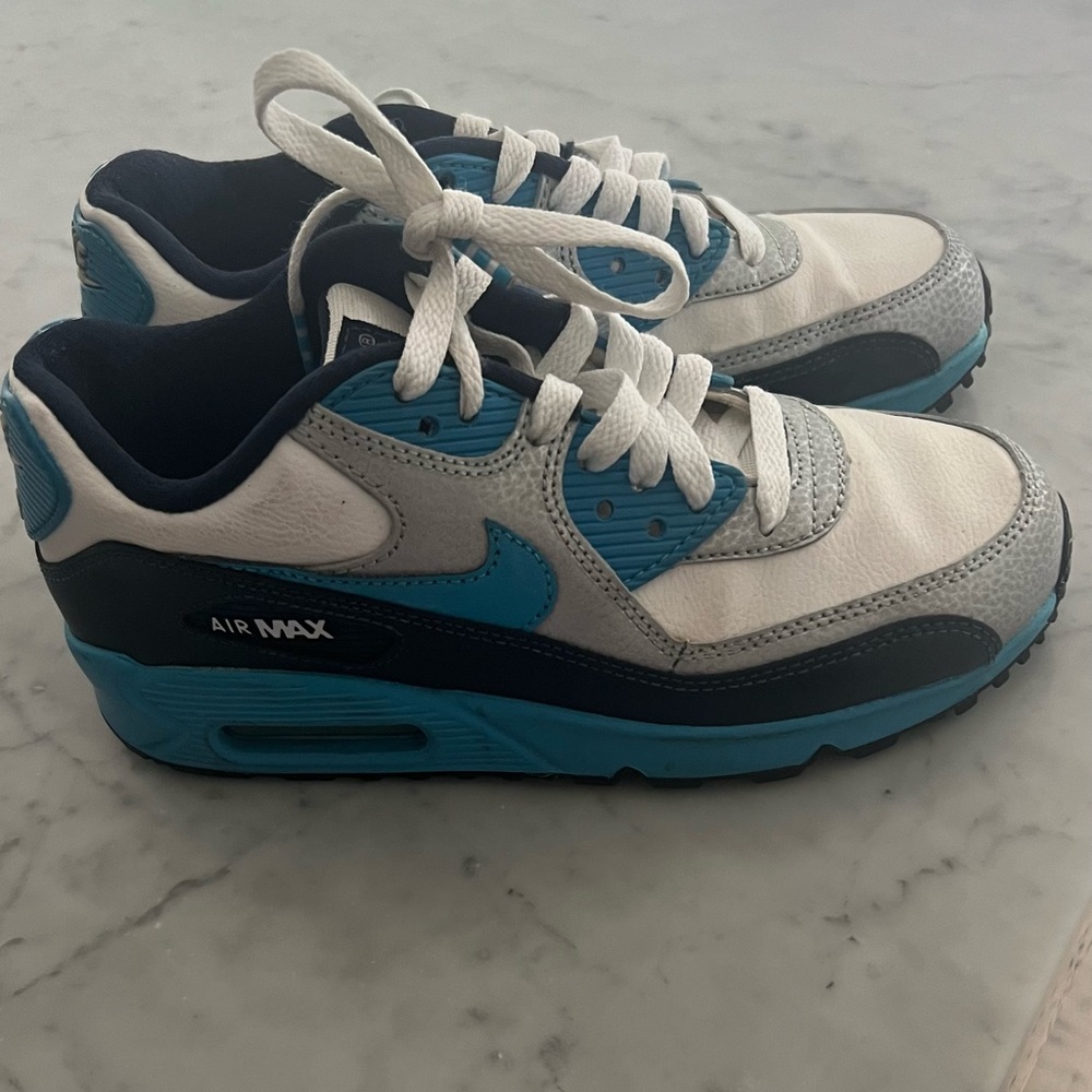 Little kids Nike Max Air 90